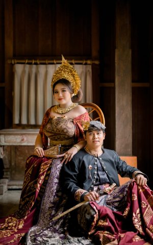AYUK & WAHYUDI