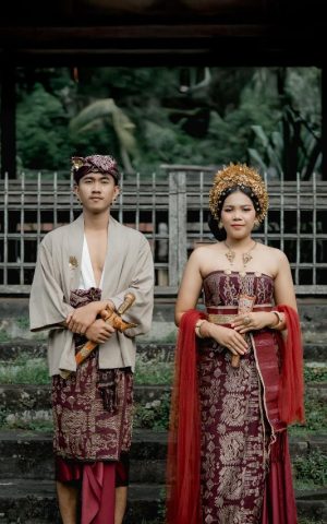 BAYU & DESI